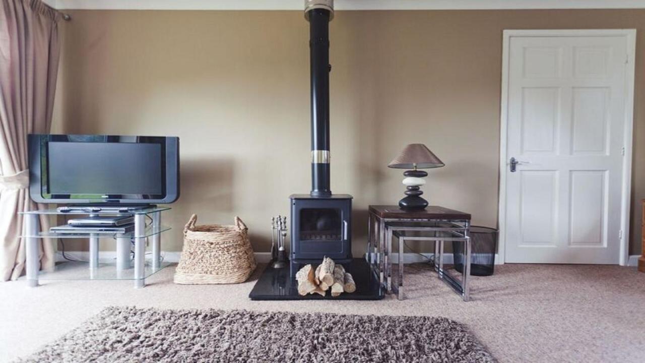 3 Bed Cottage With Hot Tub & Near New Quay Wales Llandysul Zewnętrze zdjęcie